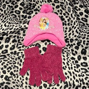 🆑FINAL PRICE‼️ Disney princess girls snow hat with a pair of gloves
